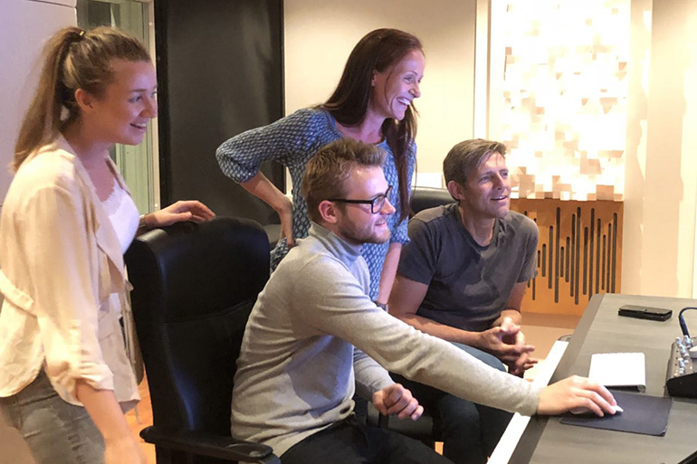 ><br><em>Det hjemmesnekrede studioet hos Dag Helge er erstattet med fasiliteter som gir bedre muligheter for utvikling og samarbeid. Foto: BCC</em></p>



<h4 class=